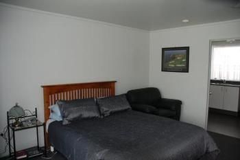 Charlton Motel กอร์ ภายนอก รูปภาพ